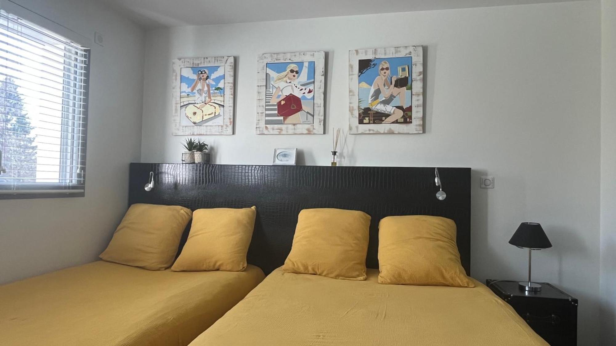 Bed and Breakfast Domaine Georges V à Saint-Junien Extérieur photo