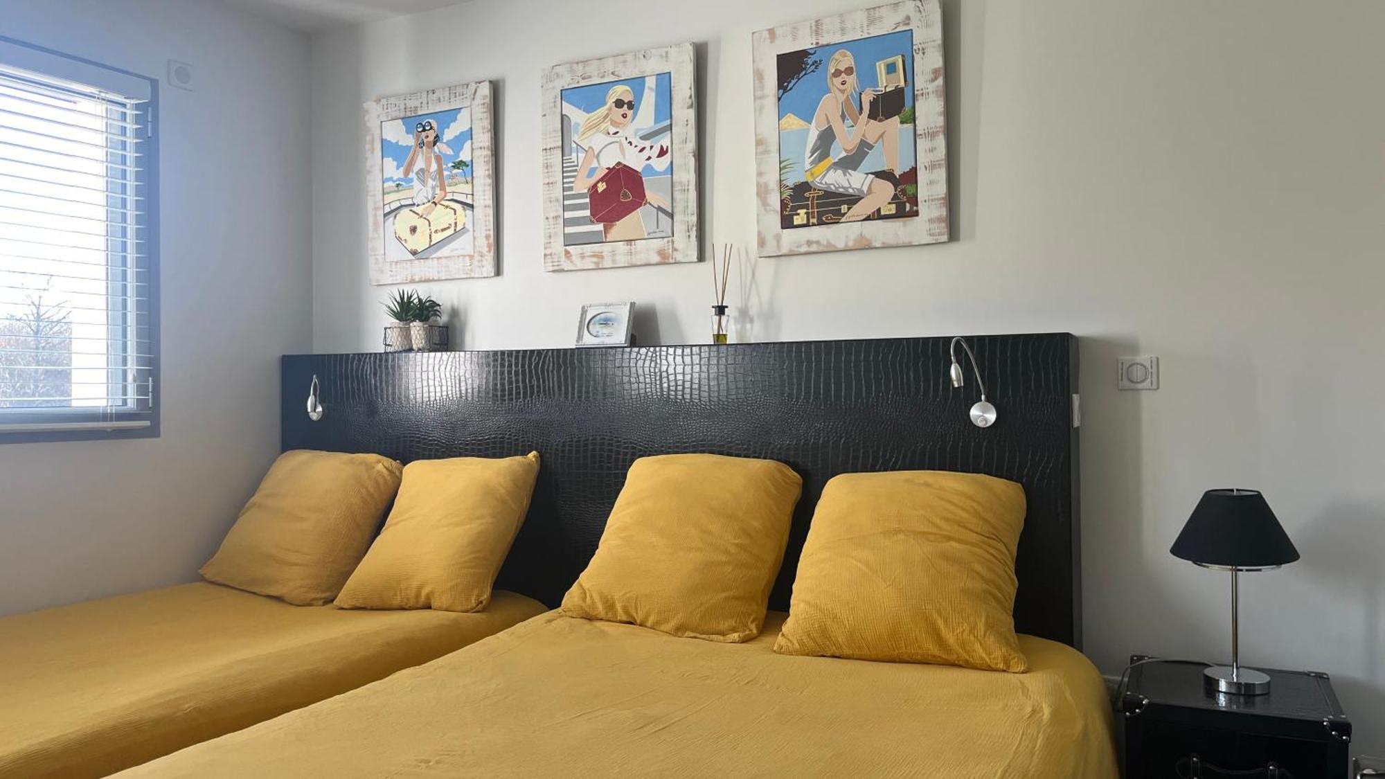 Bed and Breakfast Domaine Georges V à Saint-Junien Extérieur photo