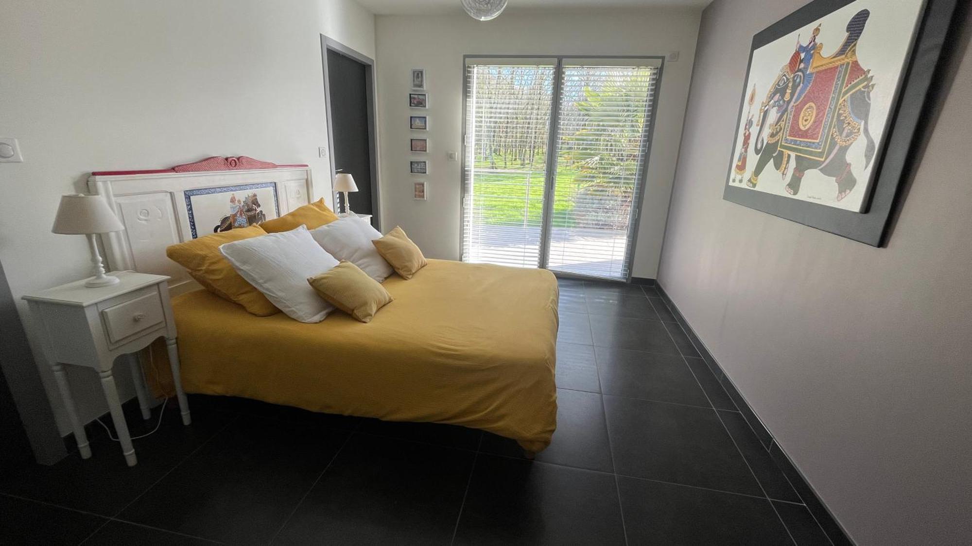 Bed and Breakfast Domaine Georges V à Saint-Junien Extérieur photo