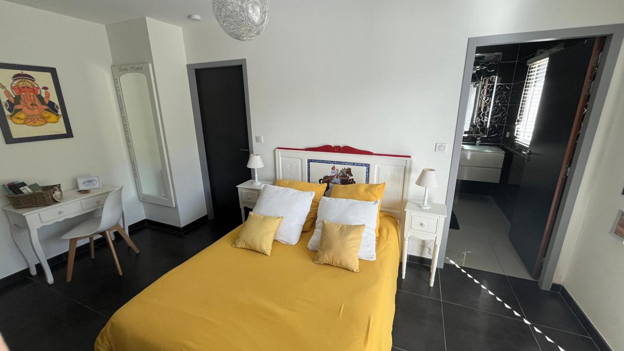 Bed and Breakfast Domaine Georges V à Saint-Junien Extérieur photo