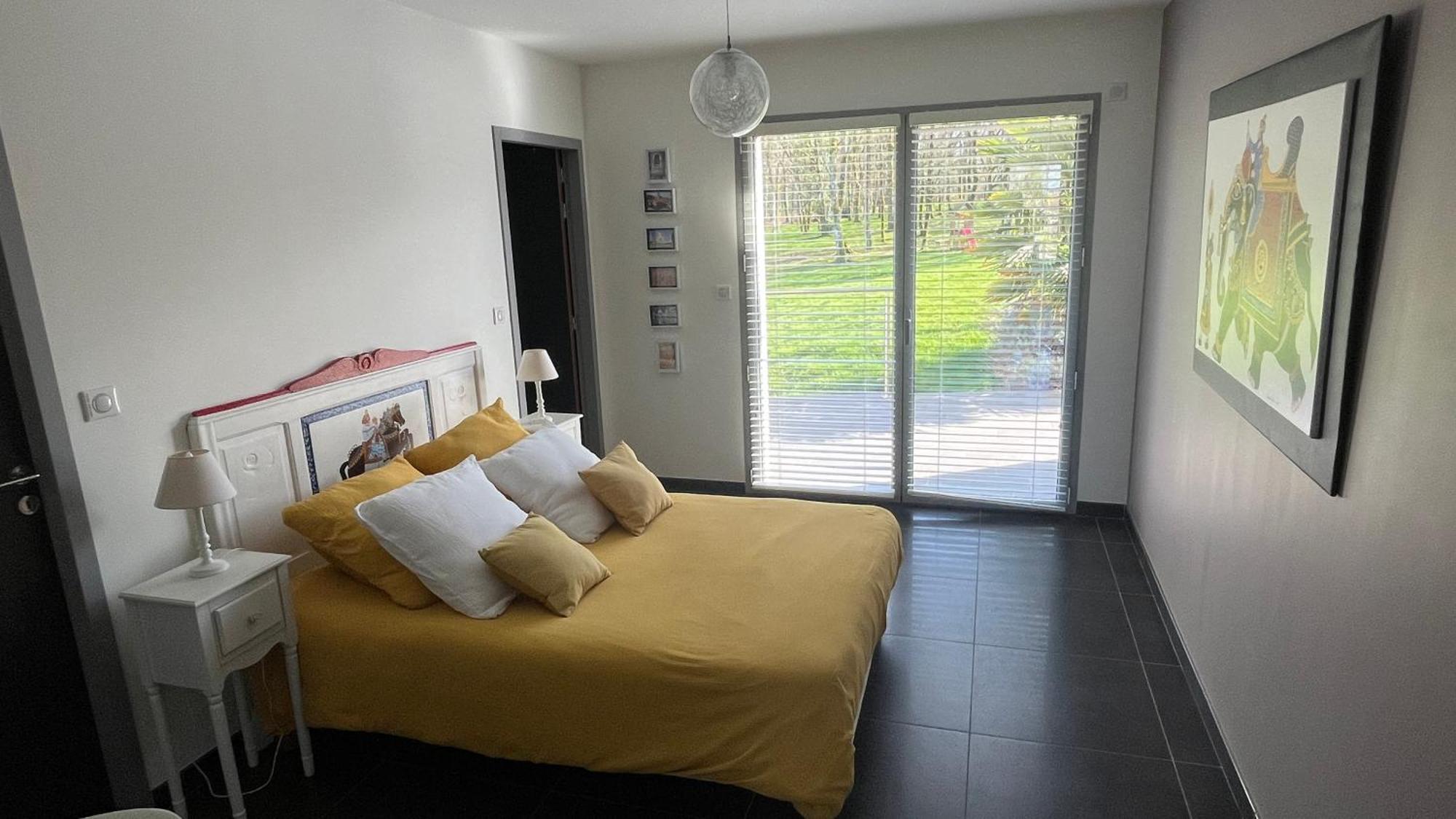 Bed and Breakfast Domaine Georges V à Saint-Junien Extérieur photo